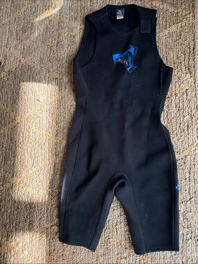 Xcel Men's Black Short John Spring Suit